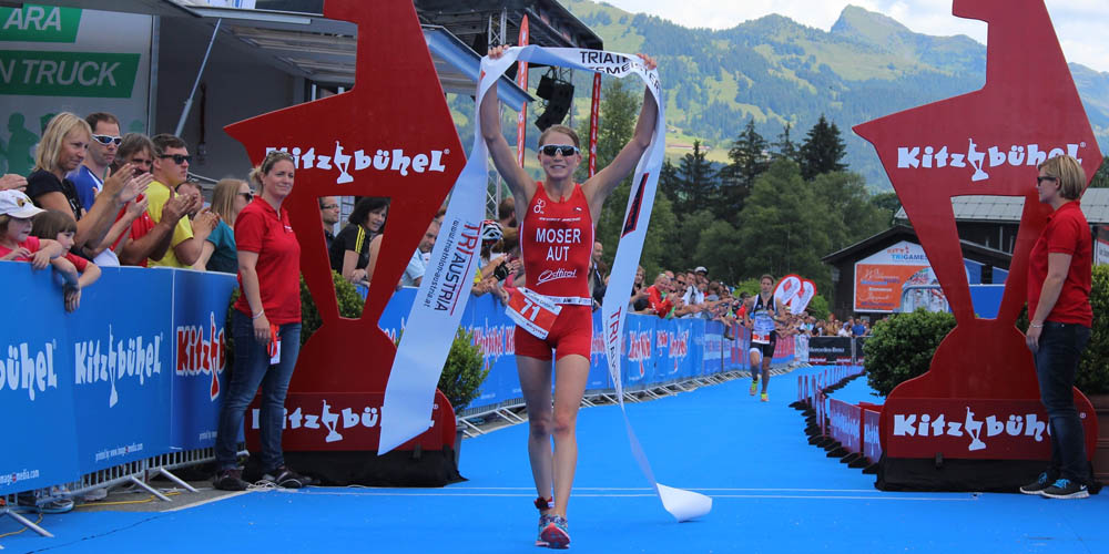 Therese Moser feiert ihren ersten Staatsmeistertitel.